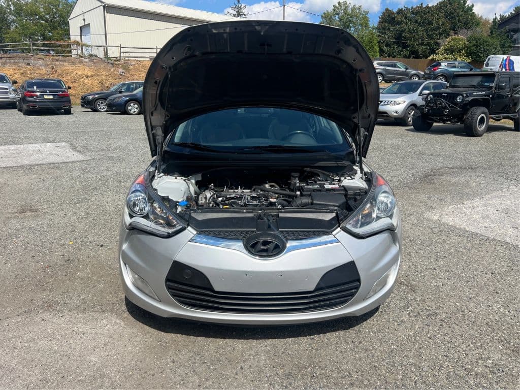 Image 10 of car 2015 Hyundai Veloster
