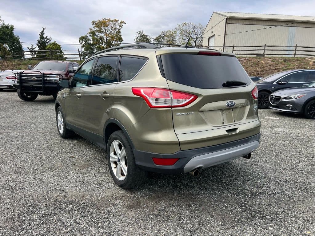 Image 6 of car 2013 Ford Escape