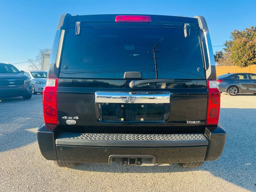 Image 5 of car 2008 Jeep Commander