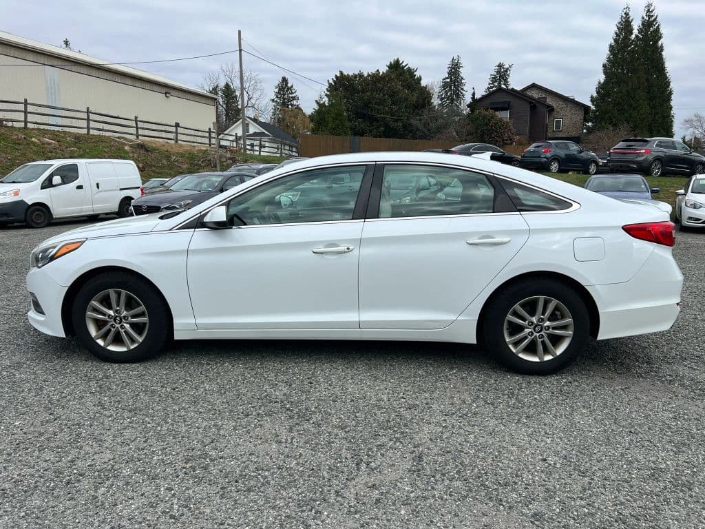Image 7 of car 2015 Hyundai Sonata