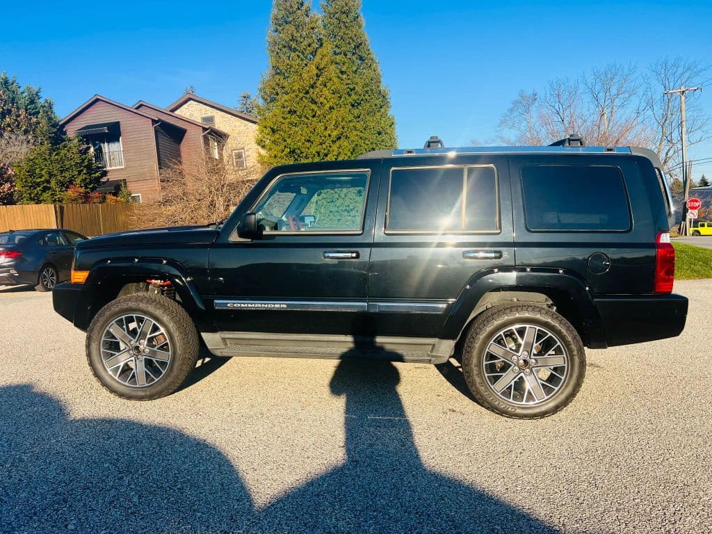 Image 7 of car 2008 Jeep Commander