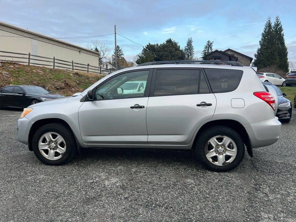 Image 7 of car 2011 Toyota RAV4