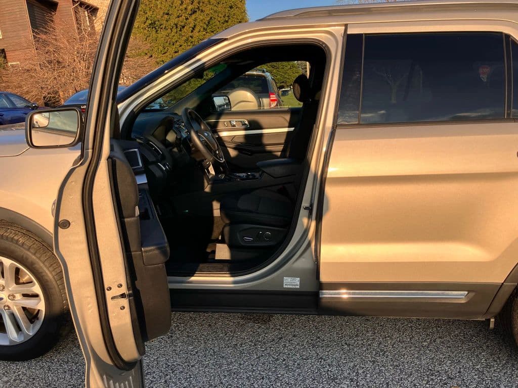 Image 8 of car 2017 Ford Explorer