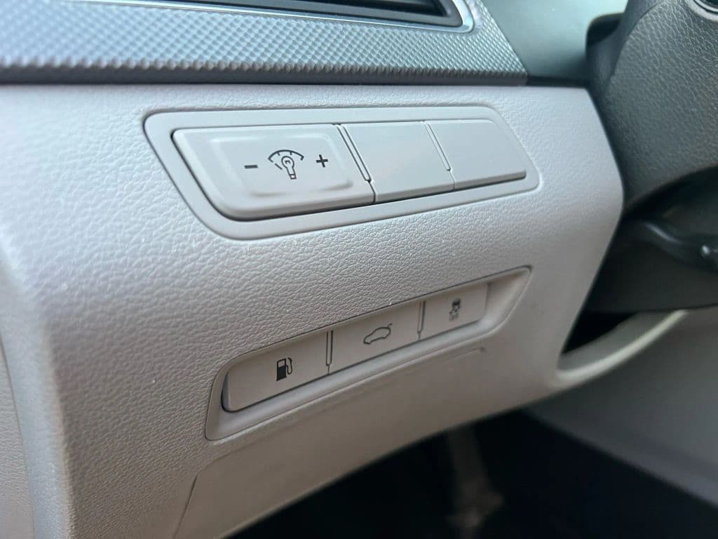 Image 18 of car 2017 Hyundai Sonata