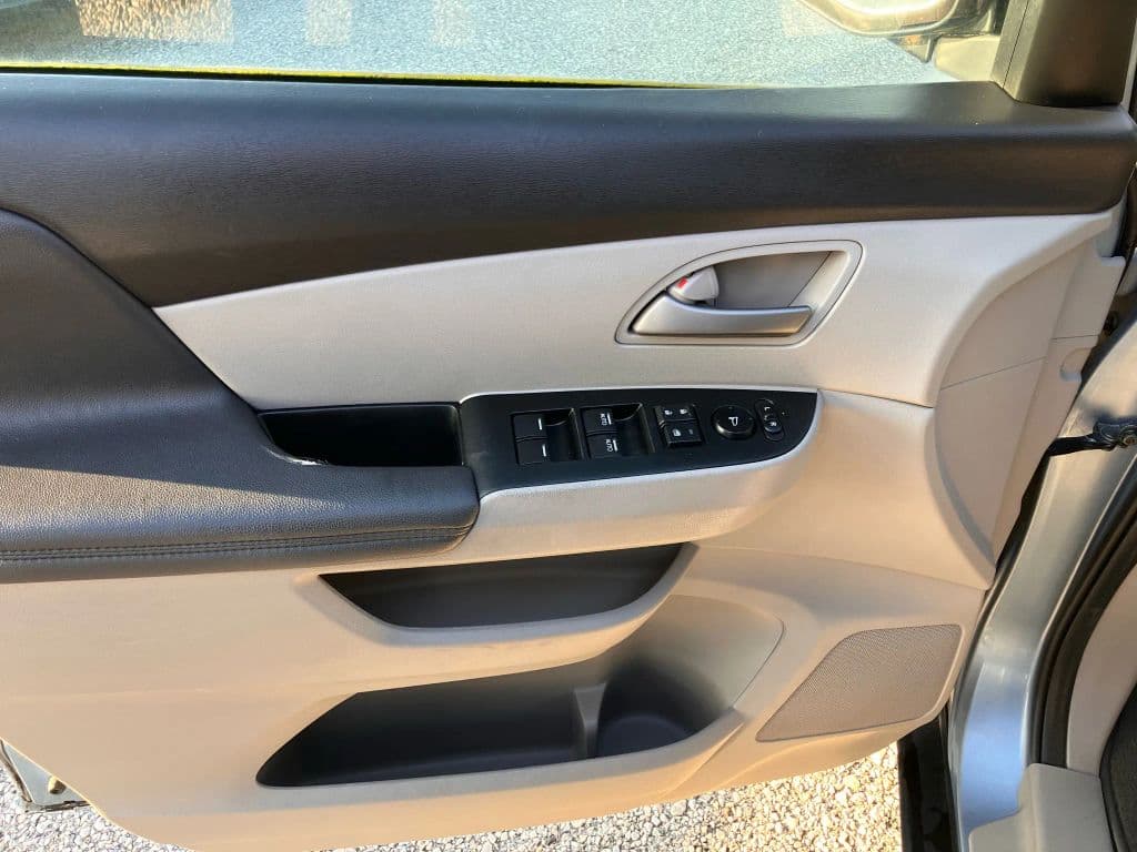 Image 15 of car 2013 Honda Odyssey