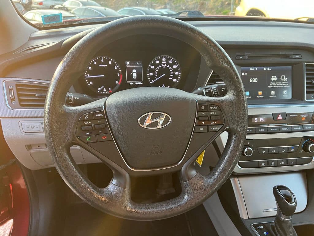 Image 15 of car 2017 Hyundai Sonata