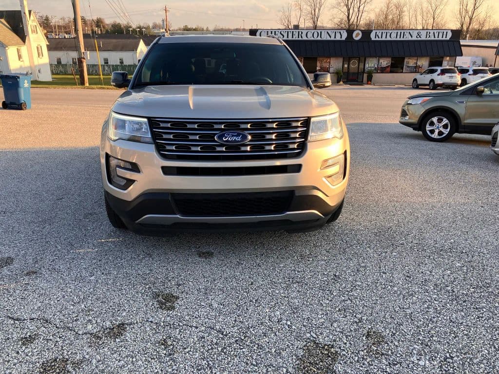 Image 1 of car 2017 Ford Explorer
