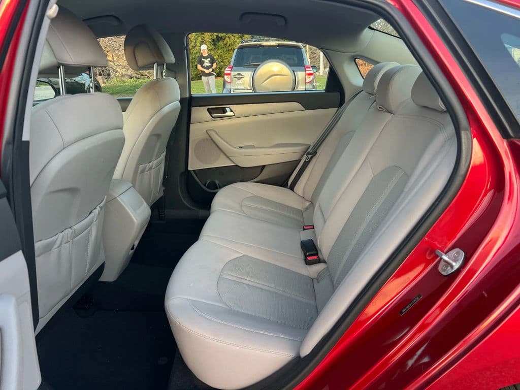 Image 9 of car 2017 Hyundai Sonata