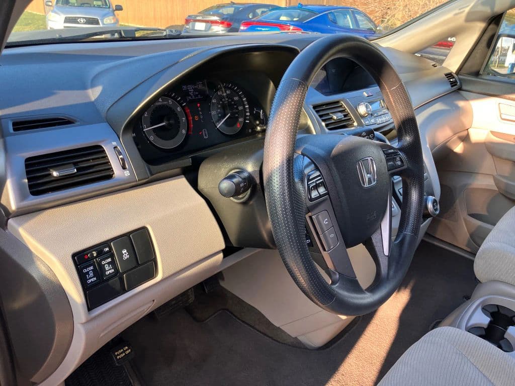 Image 16 of car 2013 Honda Odyssey