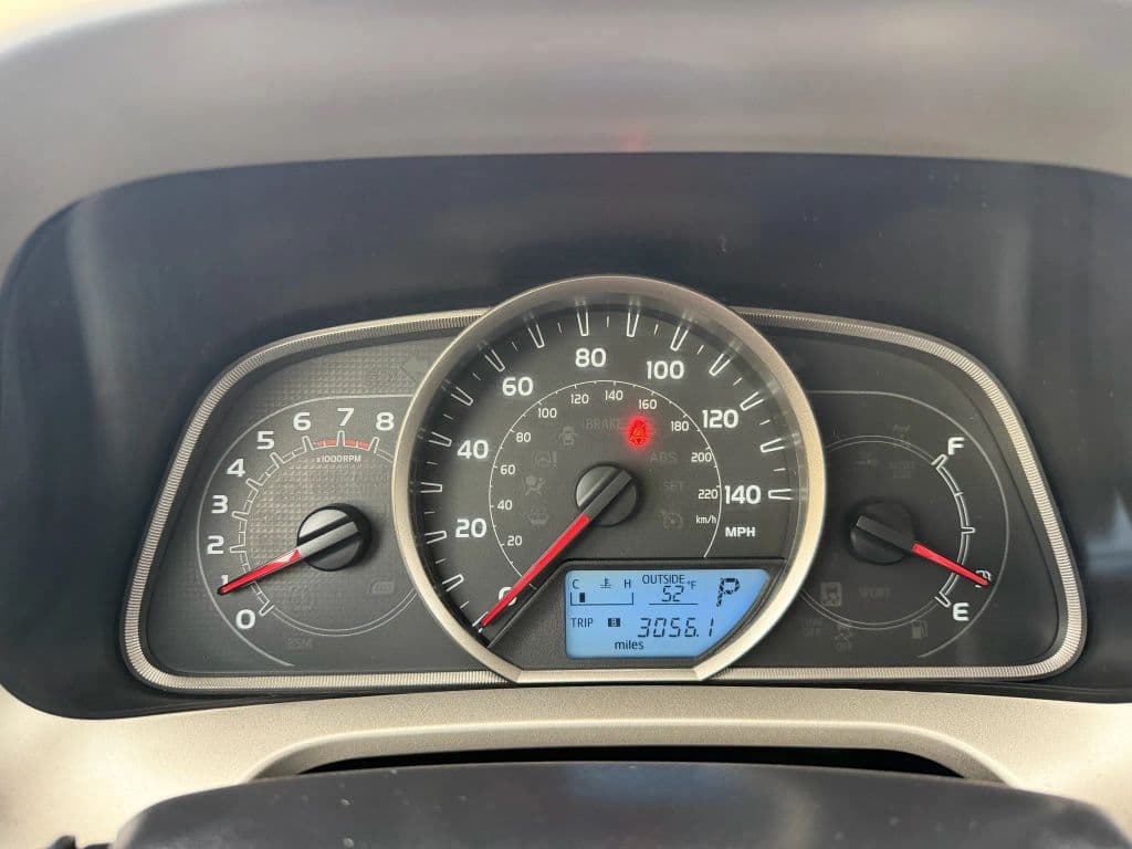 Image 17 of car 2013 Toyota RAV4