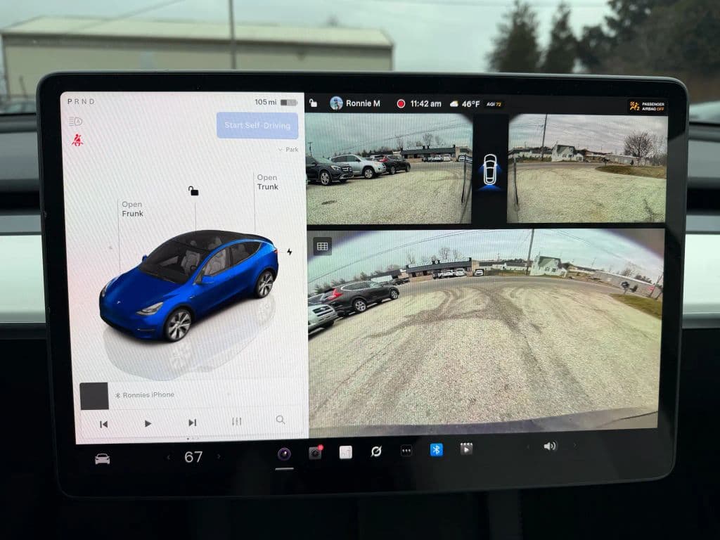 Image 21 of car 2023 Tesla Model Y