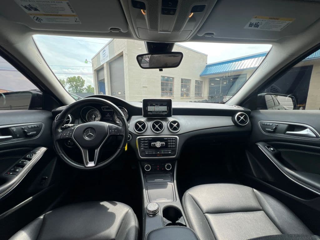 Image 21 of car 2015 Mercedes-Benz GLA-Class