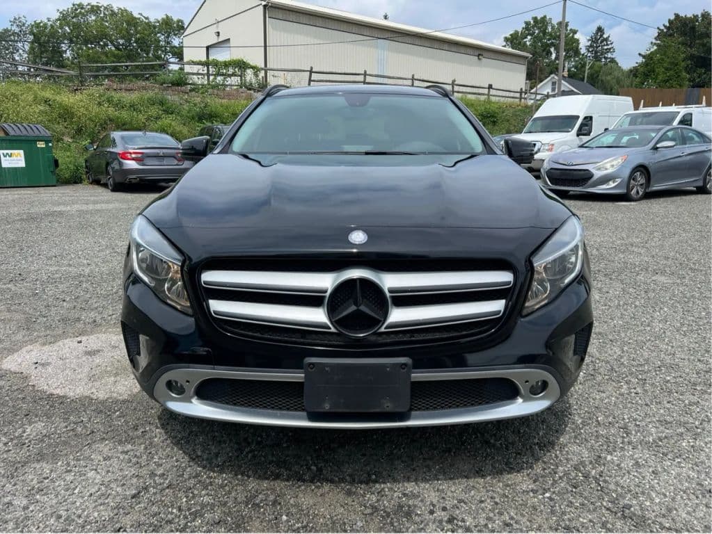 Image 1 of car 2015 Mercedes-Benz GLA-Class