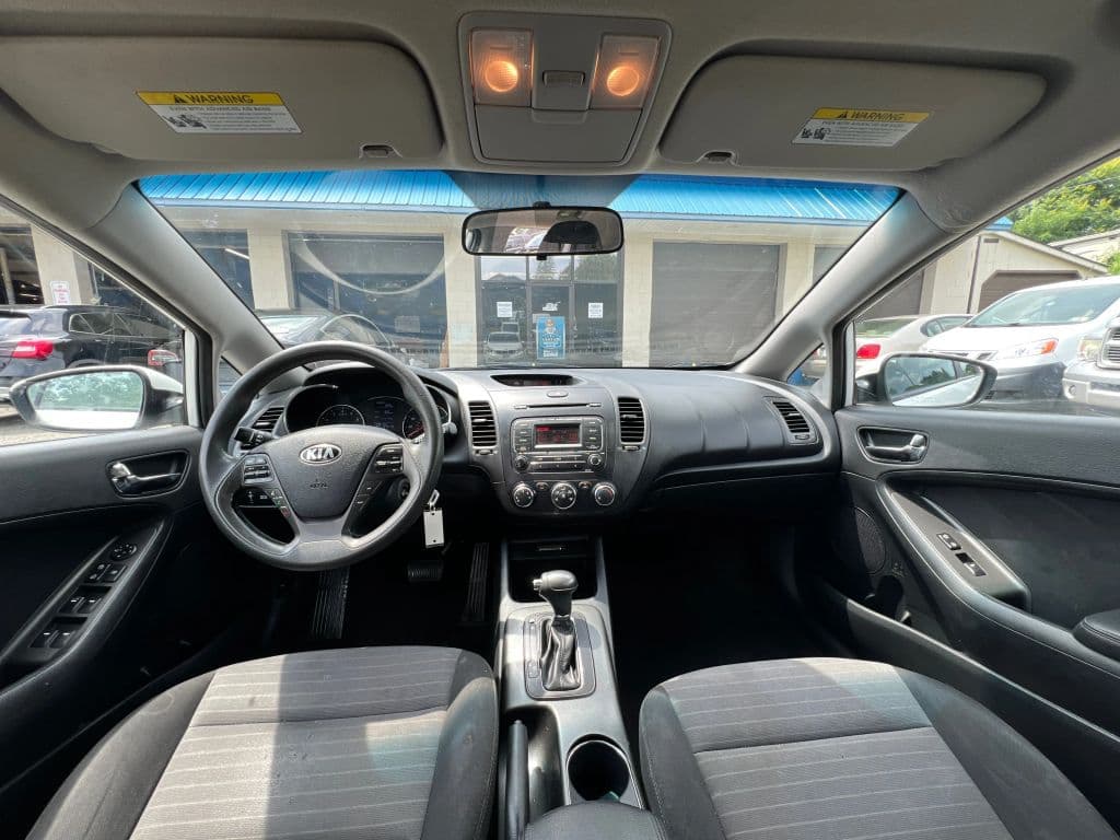 Image 21 of car 2016 Kia Forte5