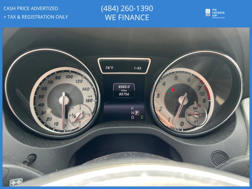 Image 15 of car 2015 Mercedes-Benz GLA-Class