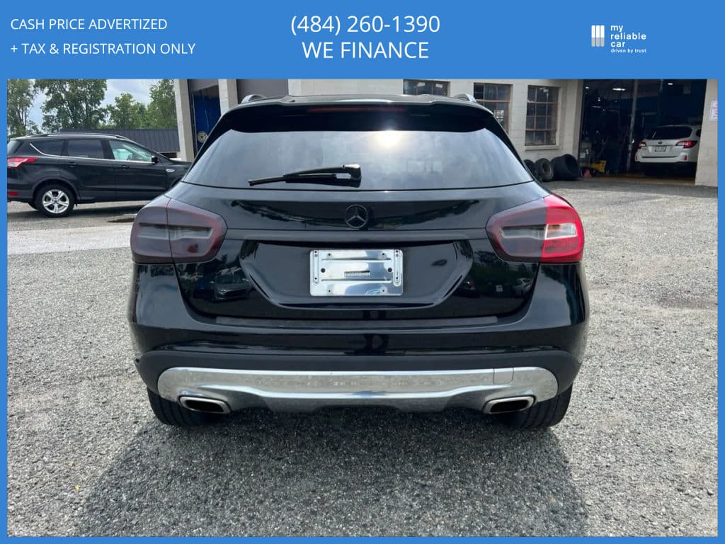 Image 5 of car 2015 Mercedes-Benz GLA-Class