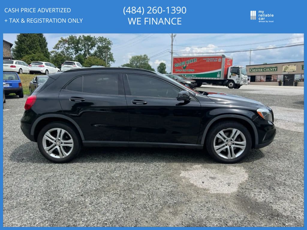 Image 3 of car 2015 Mercedes-Benz GLA-Class