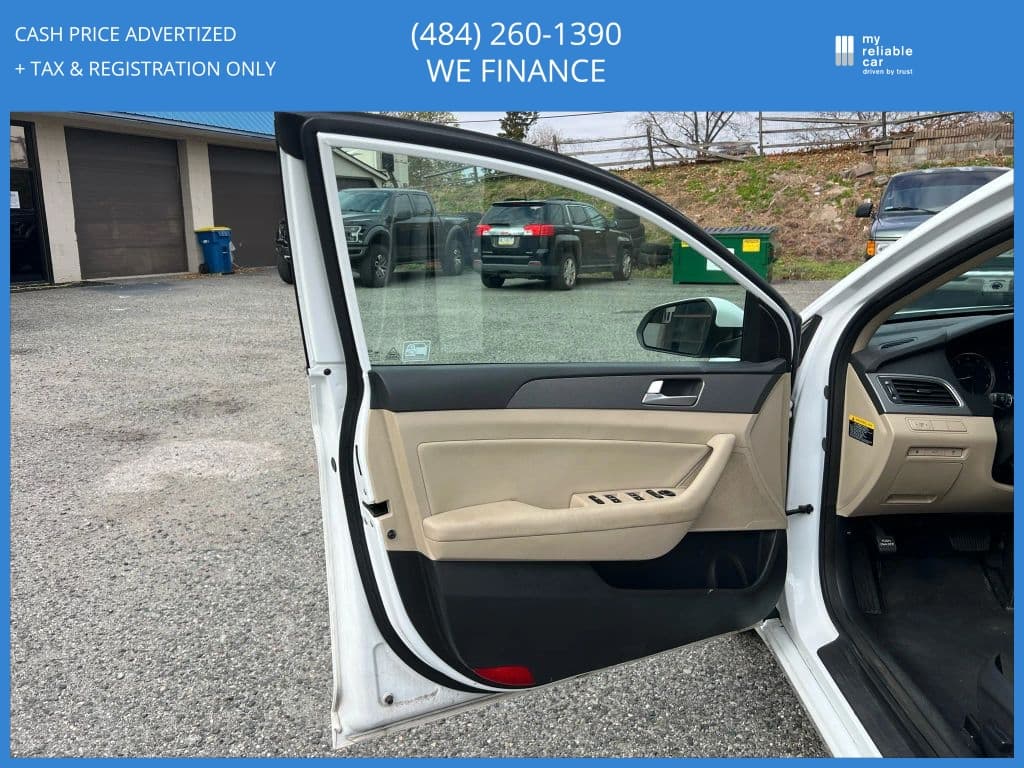 Image 21 of car 2015 Hyundai Sonata