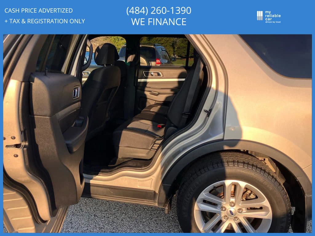 Image 9 of car 2017 Ford Explorer