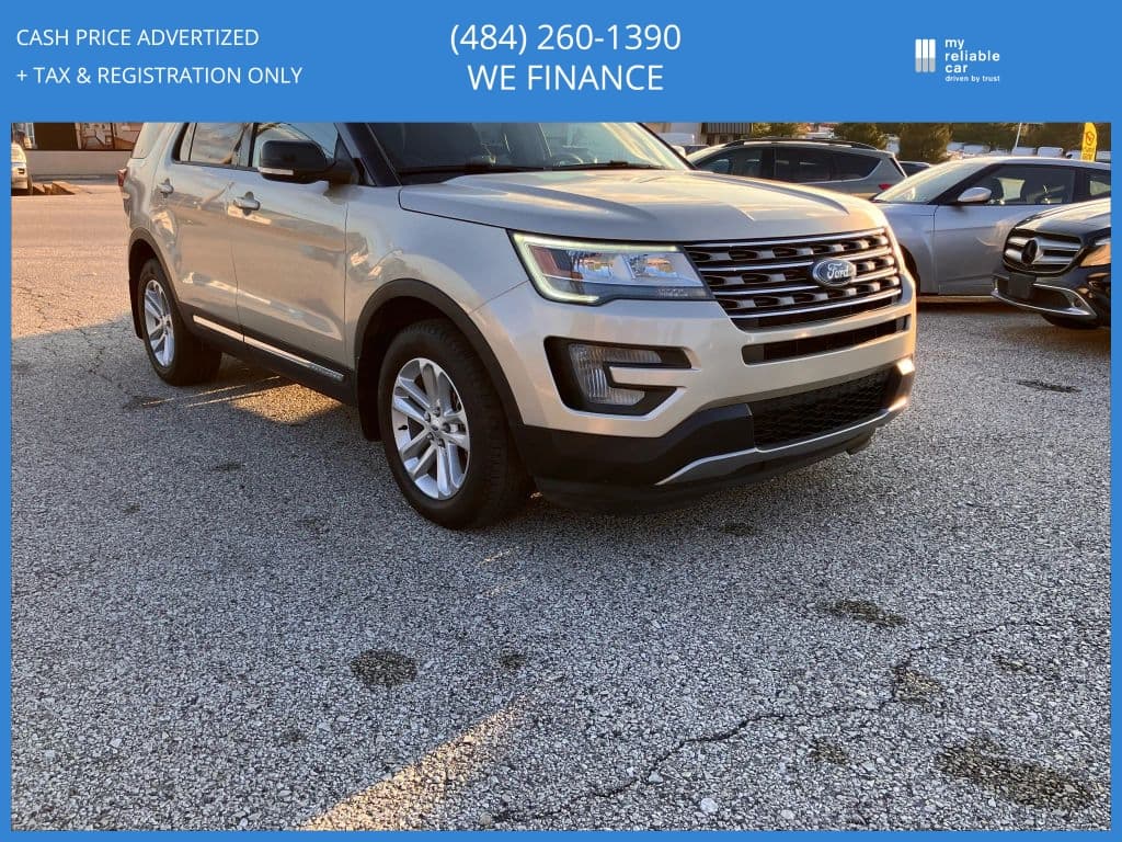 Image 2 of car 2017 Ford Explorer