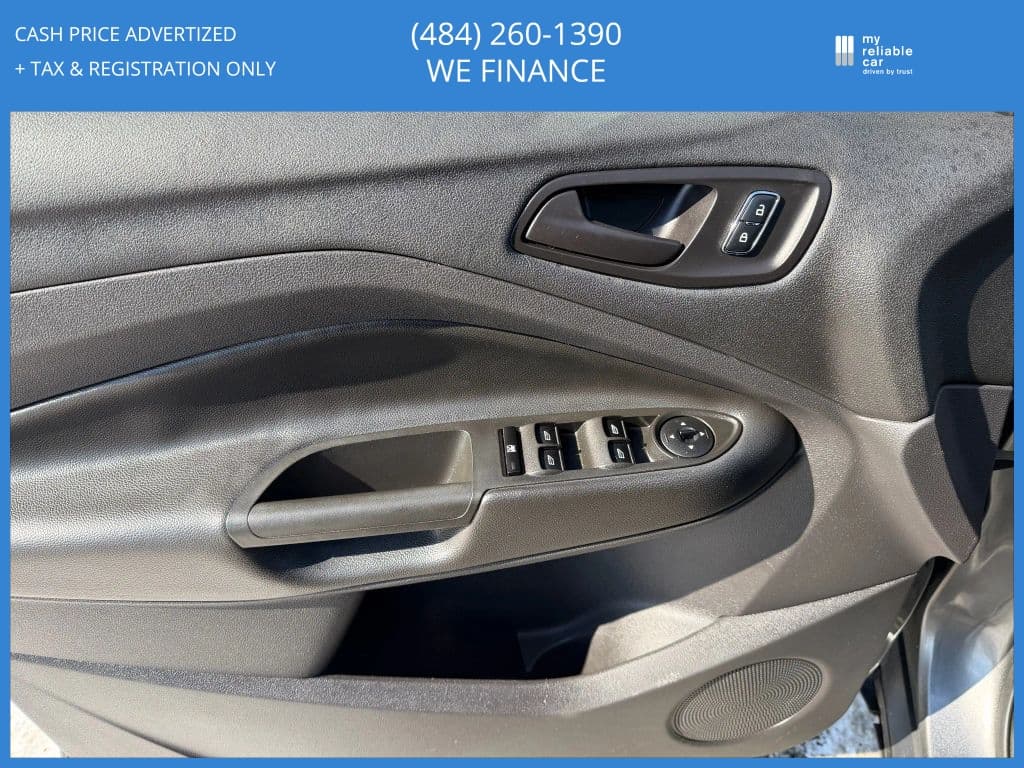 Image 22 of car 2014 Ford Escape