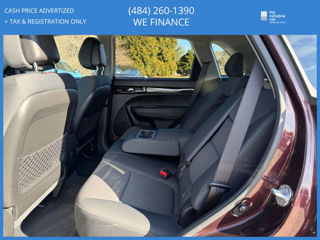 Image 9 of car 2011 Kia Sorento