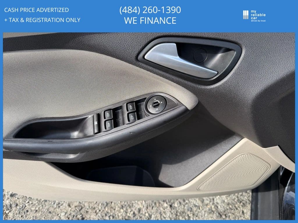 Image 20 of car 2013 Ford Focus