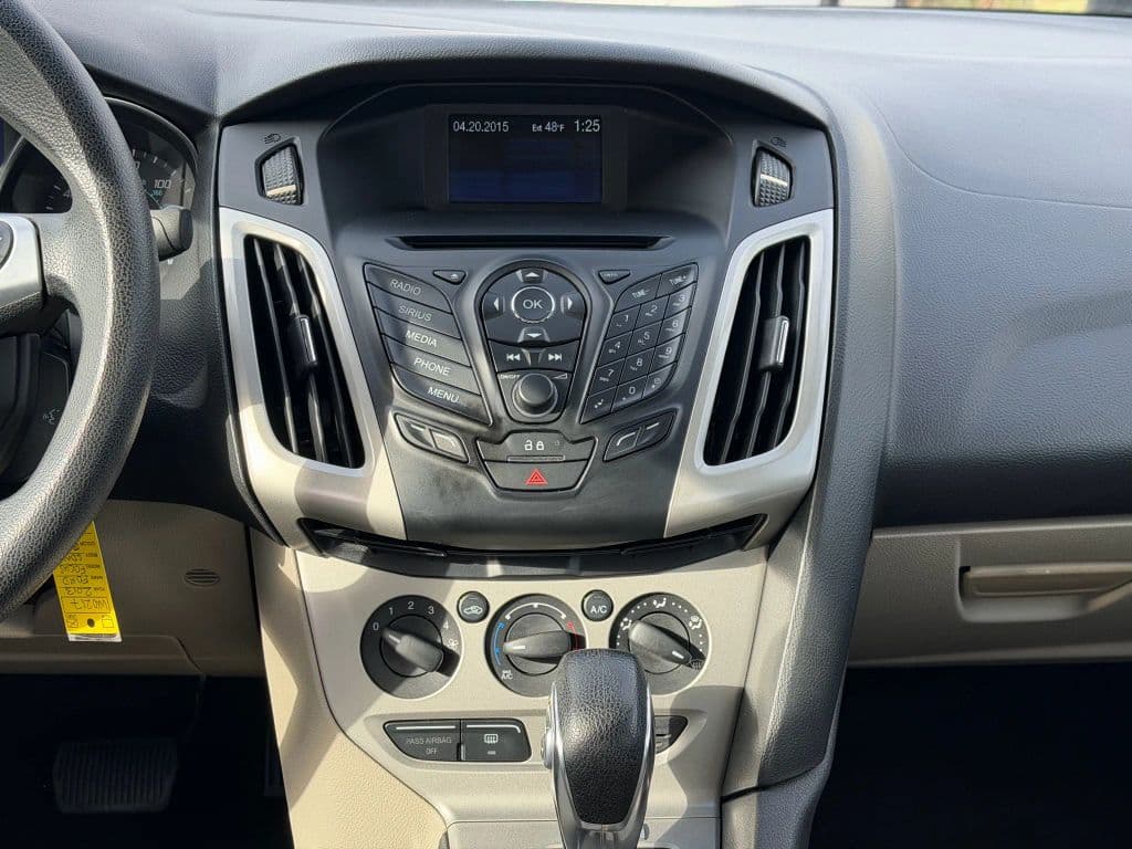 Image 13 of car 2013 Ford Focus