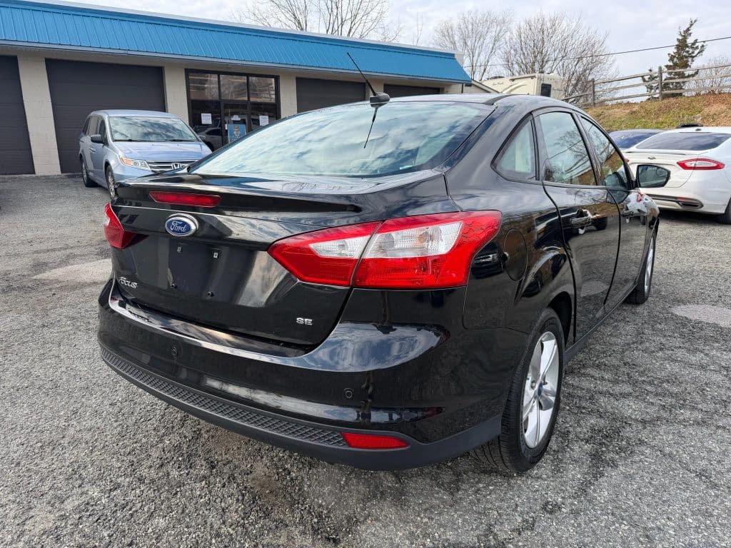 Image 4 of car 2013 Ford Focus