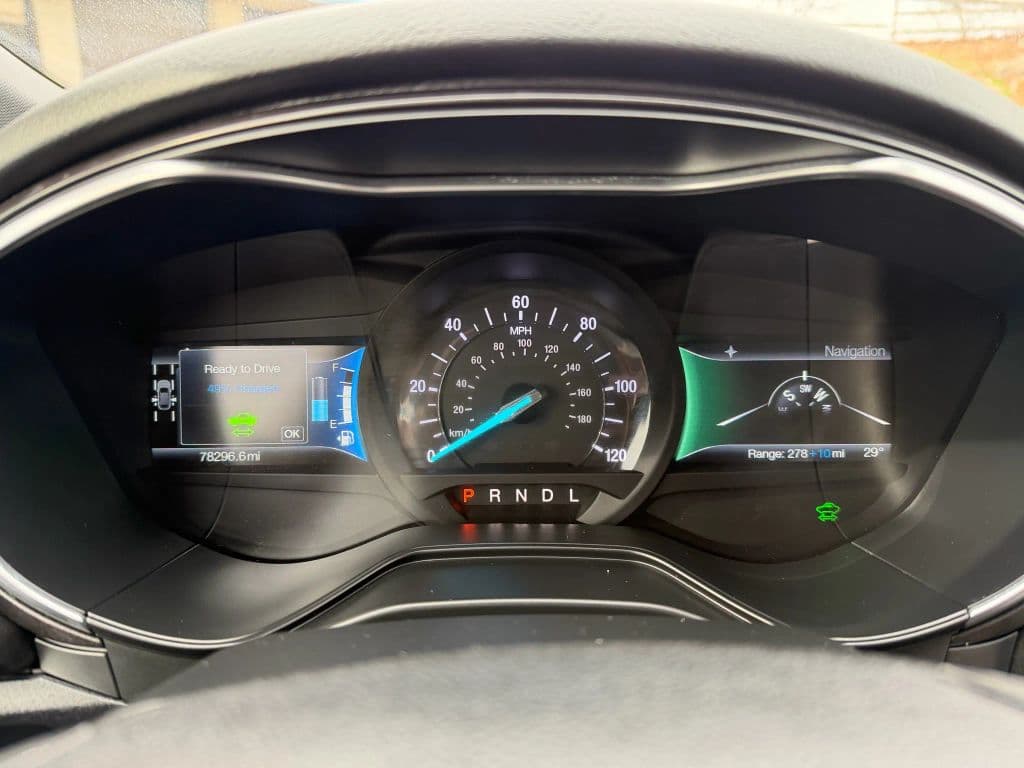 Image 20 of car 2020 Ford Fusion Plug-in Hybrid